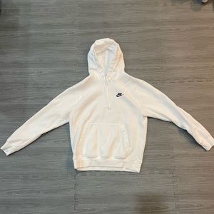 Nike sportswear club fleece pullover hoodie